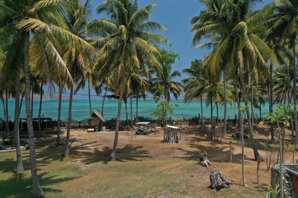Beach-Front Sumbawa Surf House Lemonga 외부 사진
